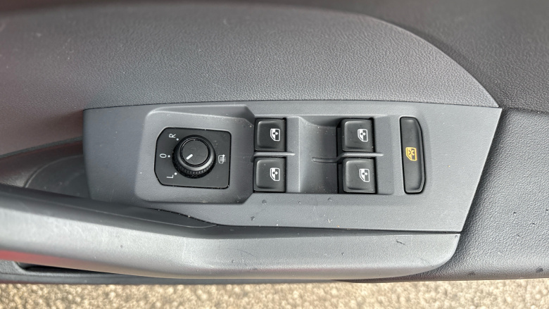 Volkswagen T-Cross 1.0 TSI 110 SE 5dr Petrol Estate